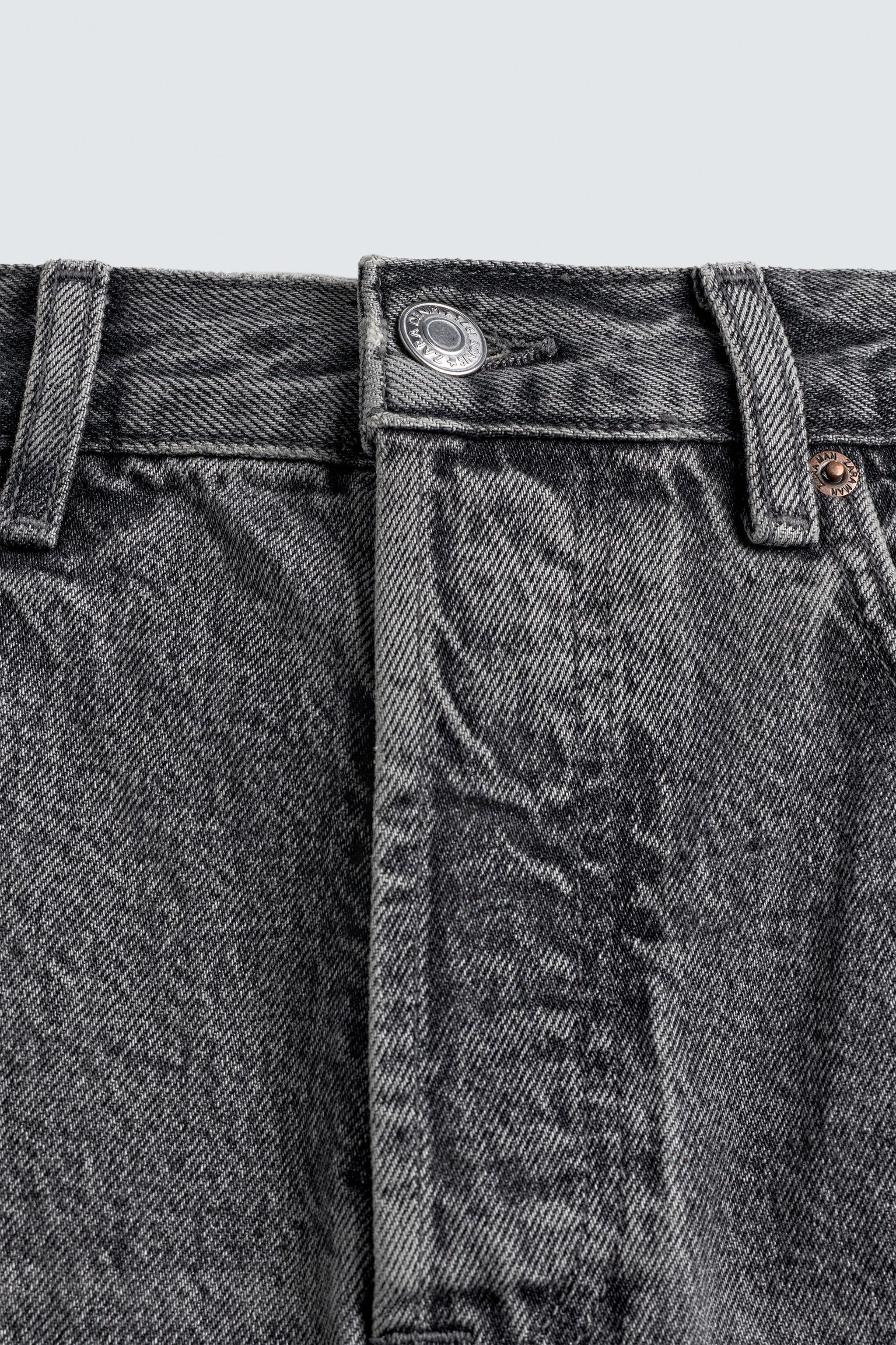 WIDE FLARE FIT JEANS